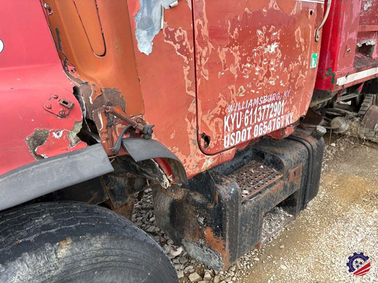 1981-mack-dm685s-image-8