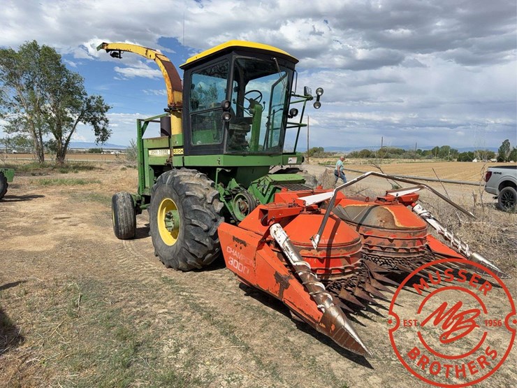 john-deere-5820-image-7