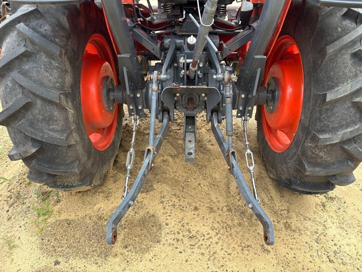 kubota-l3301-image-6