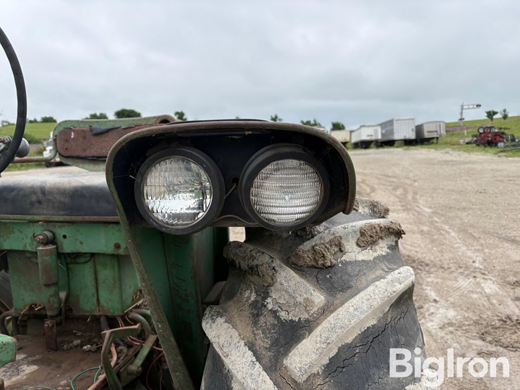 john-deere-720-image-10