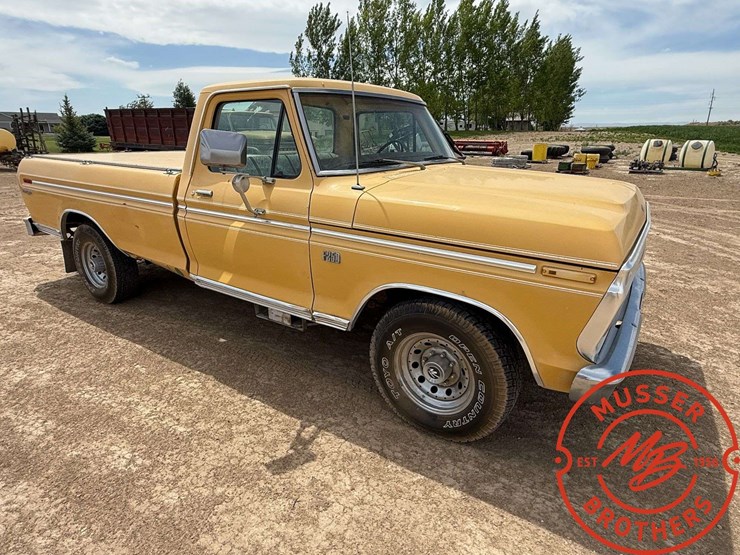 1974-ford-f250-image-1