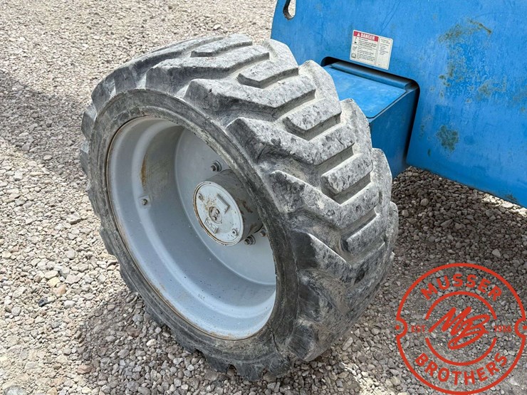 2006-genie-s65-image-14