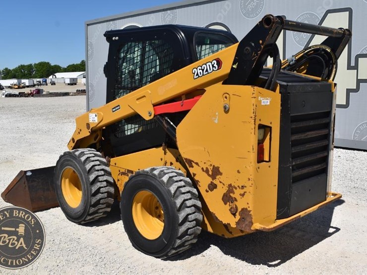2021-caterpillar-262d3-image-4