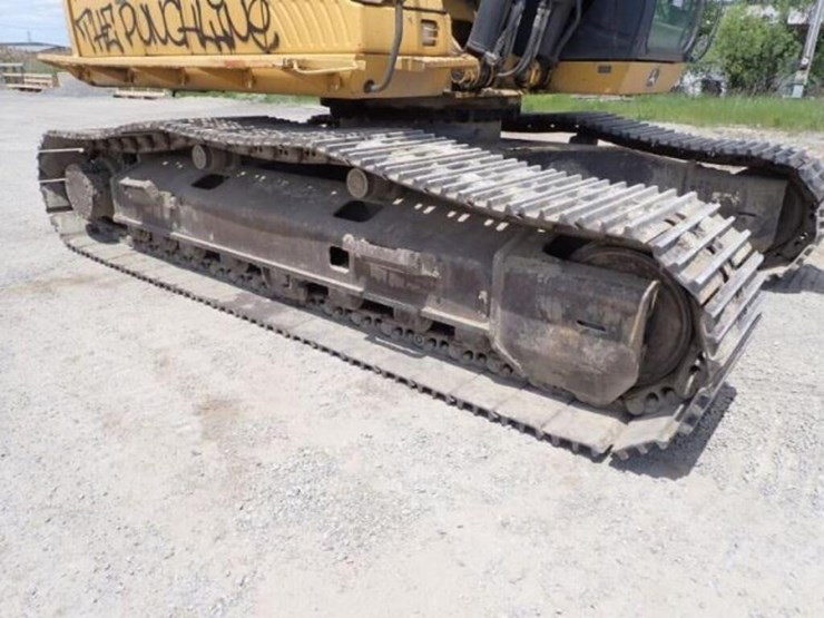 2009-deere-270d-lc-image-60