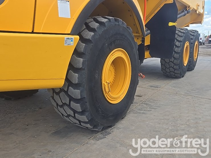 2023-volvo-a25g-image-11