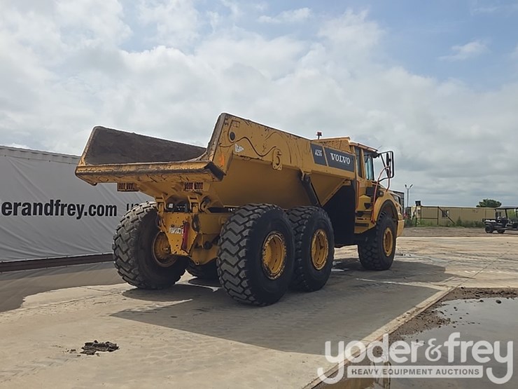 2020-volvo-a25g-image-5