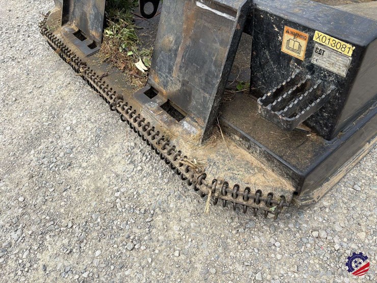 cat-br172-72"-brush-cutter-attachment-image-10