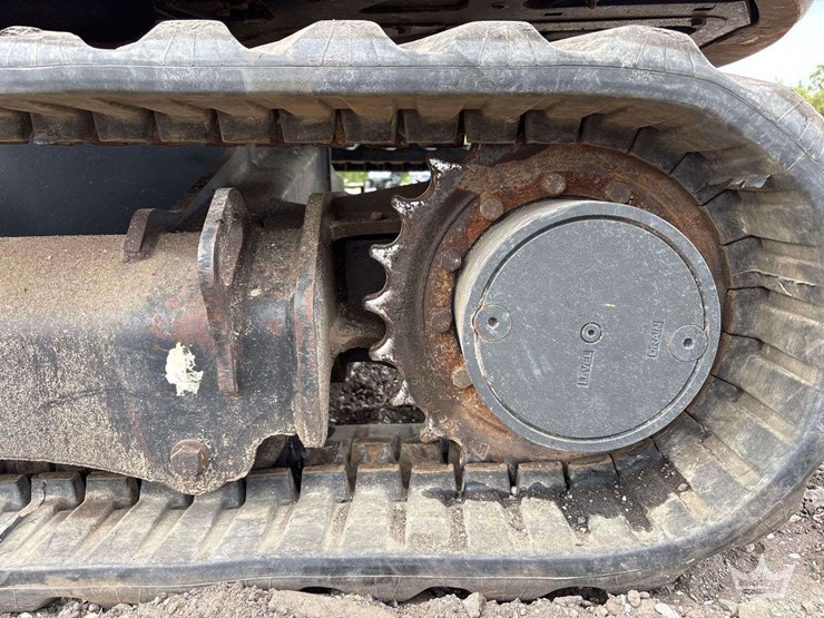 2019-jcb-8029cts-image-27