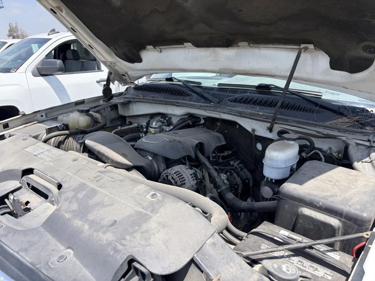 2006-chevrolet-2500hd-image-5