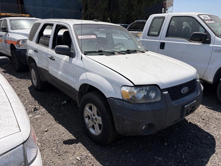 2006-ford-escape-hybrid-image-2