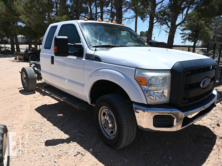 2016-ford-f350-image-1