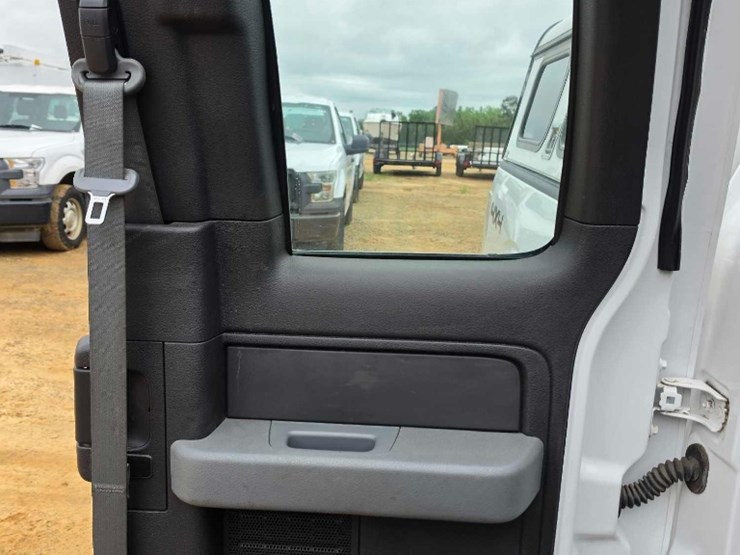 2013-ford-f150-image-9