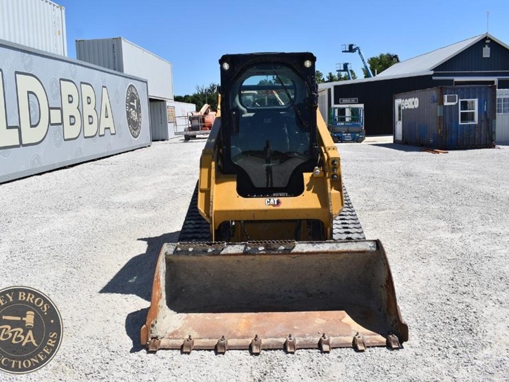 2023-caterpillar-259d3-image-9