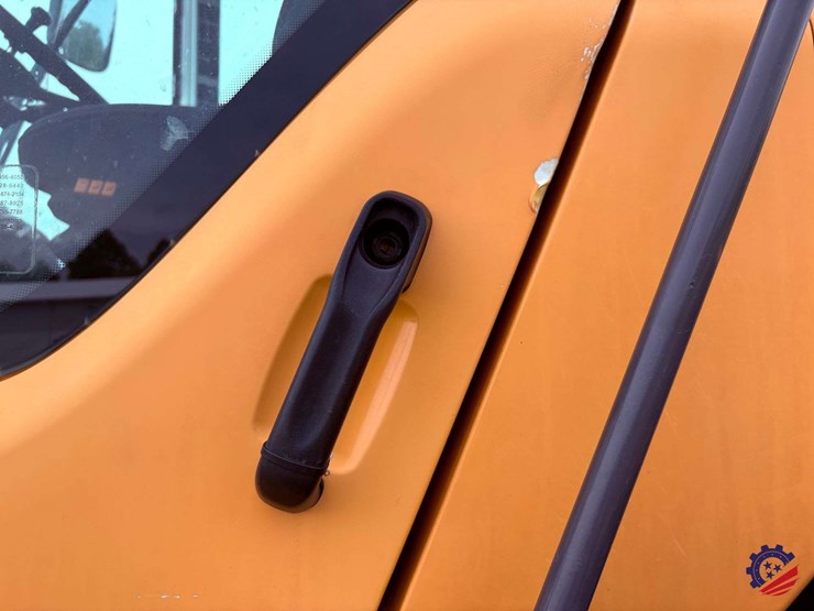 2014-volvo-l90g-image-91