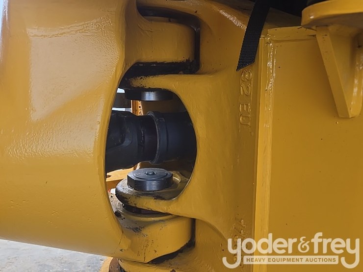2023-volvo-a25g-image-27