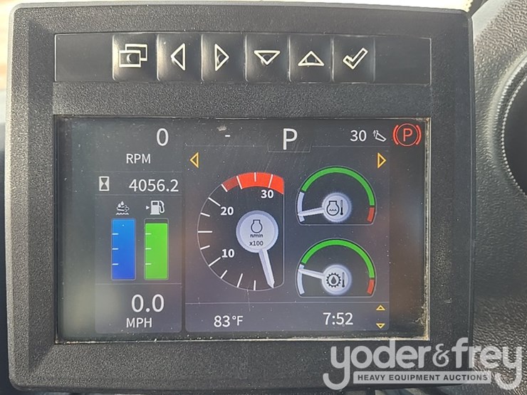 2023-deere-260e-image-59