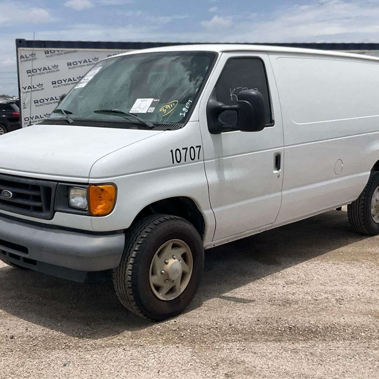 2007 FORD CARGO