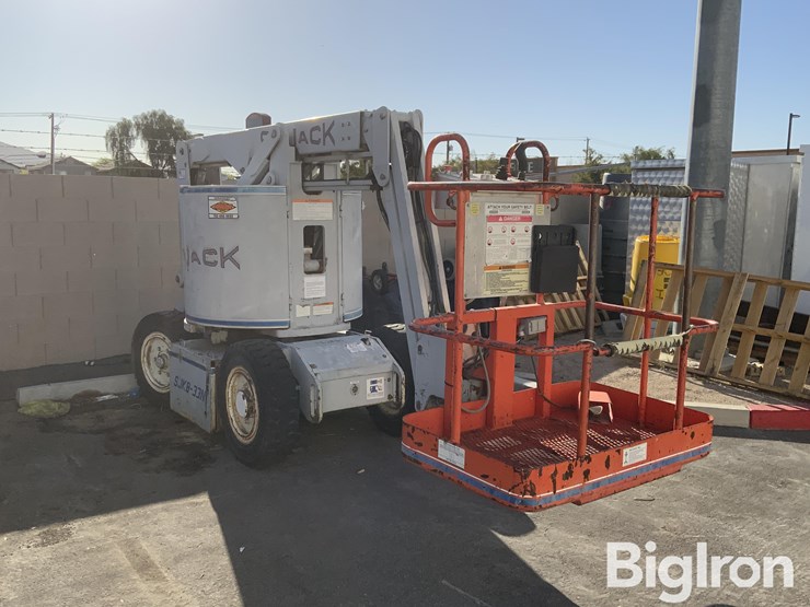 1995-skyjack-sjk8-33n-2wd-articulated-boom-lift-image-3