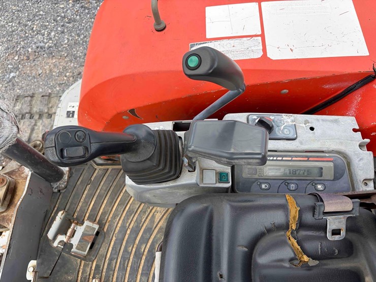 kubota-kx121-3st-image-16