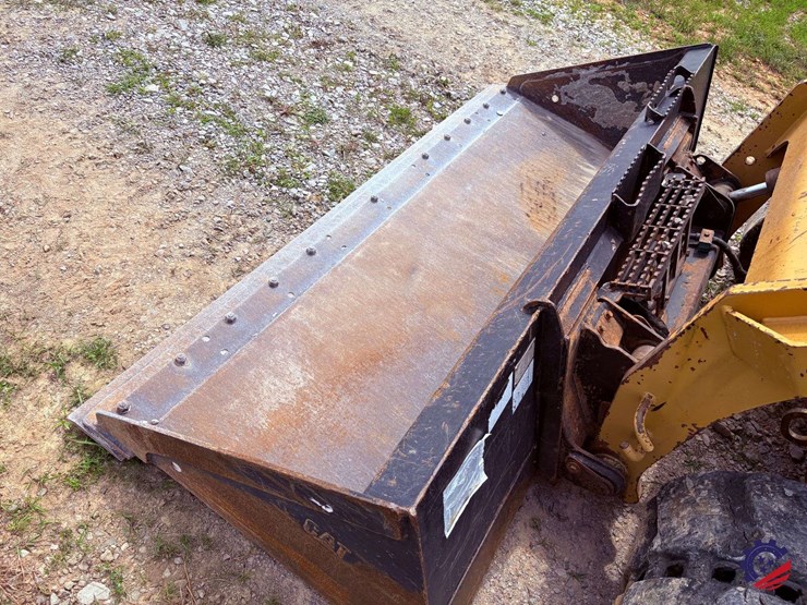 2018-caterpillar-299d2-xhp-image-10