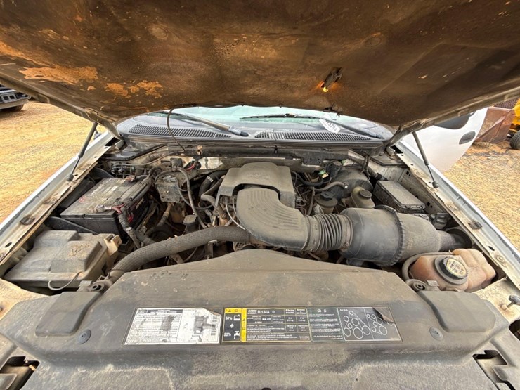 2002-ford-f150-image-15