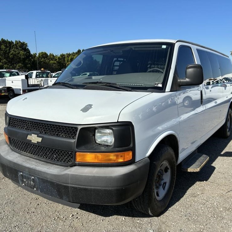 2013 CHEVROLET EXPRESS 3500