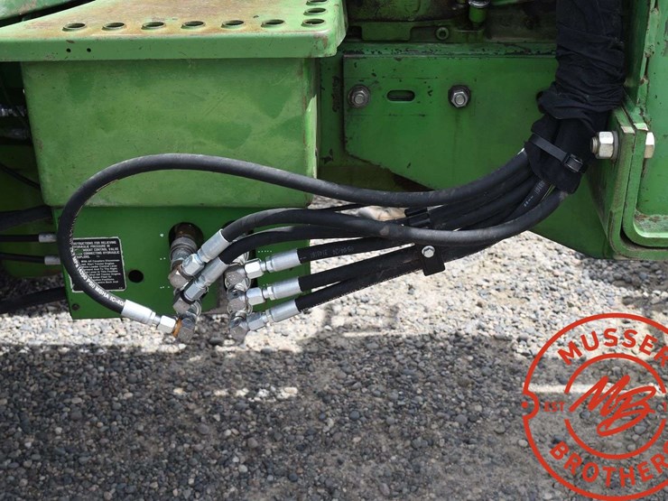 1979-john-deere-4440-image-26