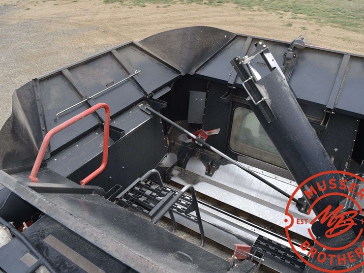 2005-case-ih-8010-image-53