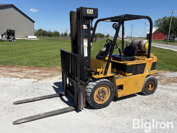 caterpillar-v40e-image-1
