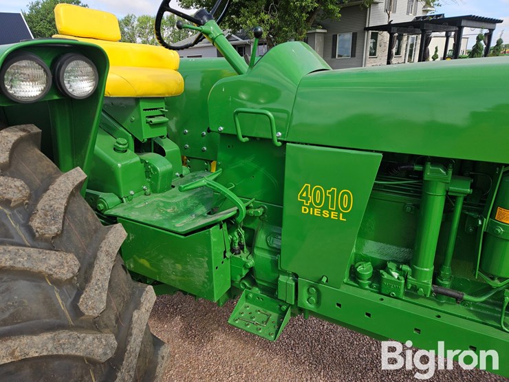 1961-john-deere-4010-image-16