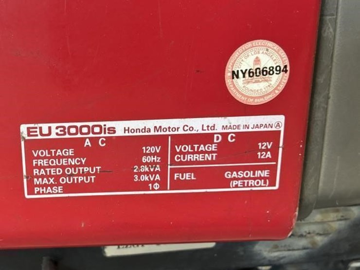 honda-eu3000is-image-10