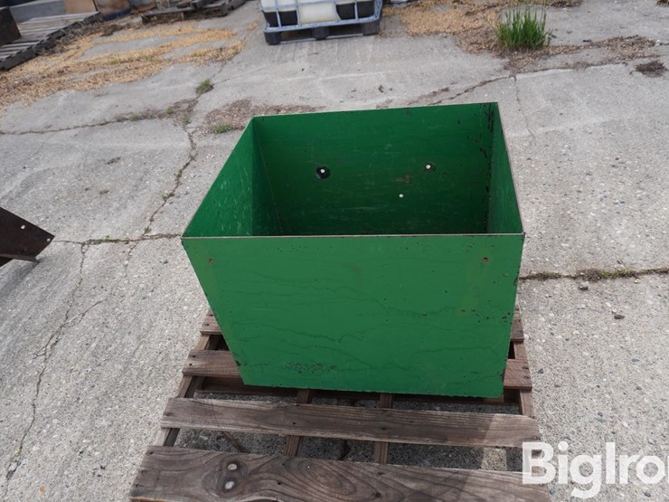 john-deere-4760-image-2