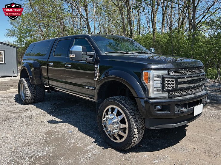 2019-ford-f450-platinum-image-1