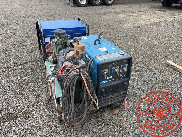 bobcat-225-image-4
