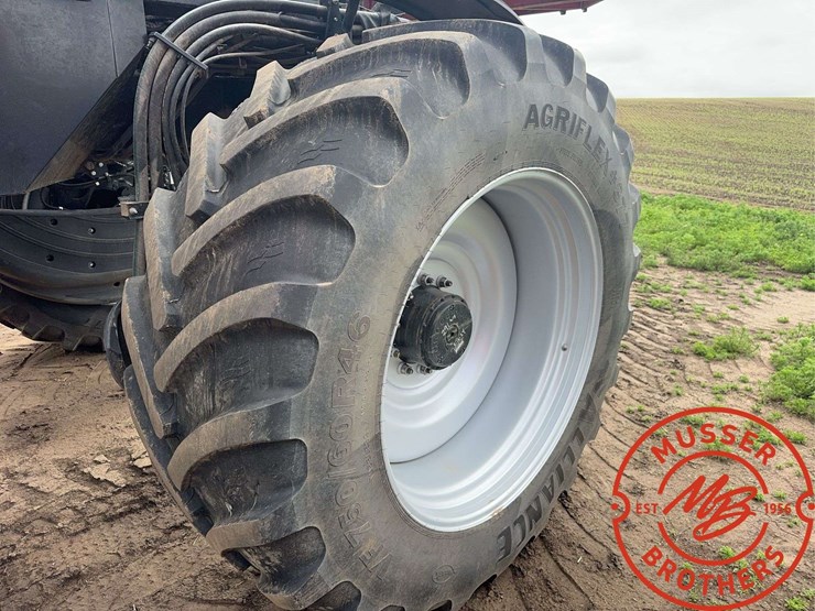 2023-case-ih-4450-image-19