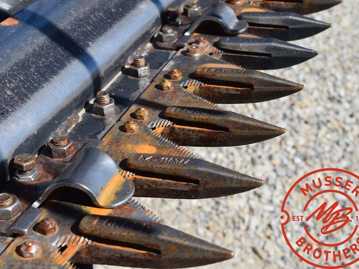 2009-case-ih-2152-image-23