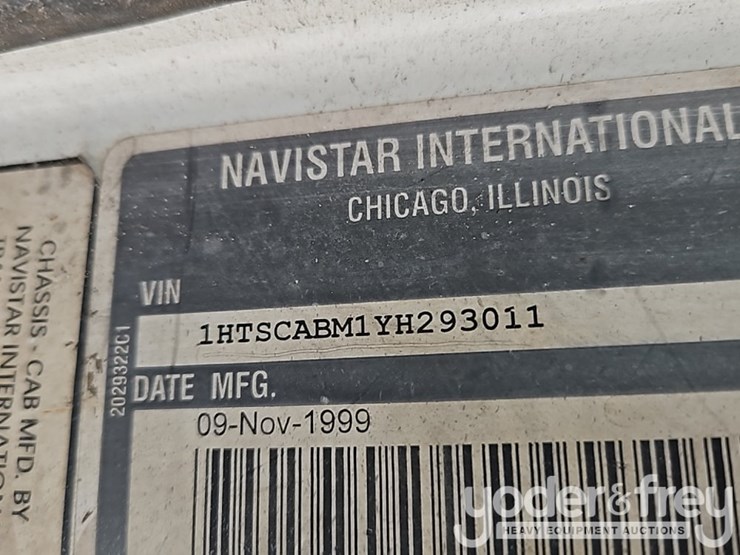 2000-international-4700-image-31