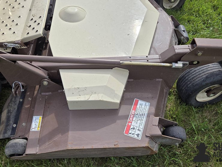 2014-grasshopper-725dt6-image-16