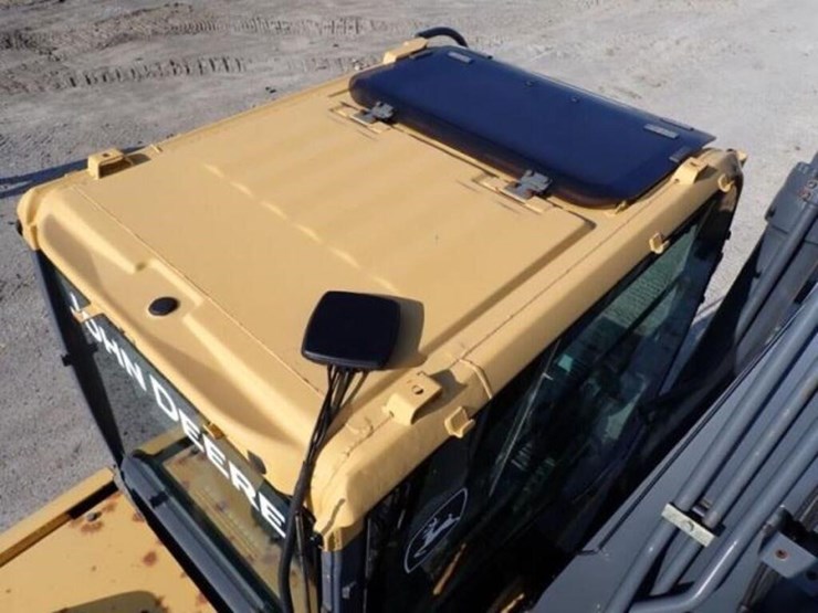 2009-deere-270d-lc-image-74