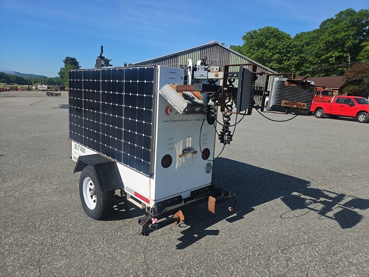 2012-progress-slt800-solar-tow-behind-light-tower-image-3