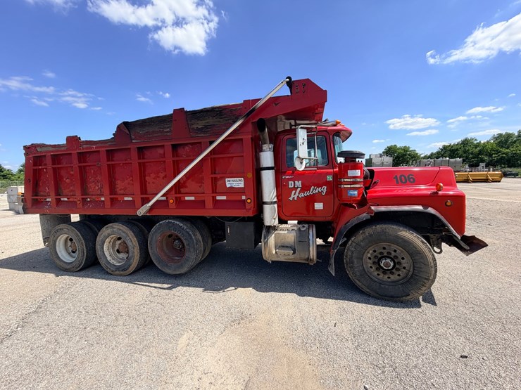 1998-mack-rb688s-image-8