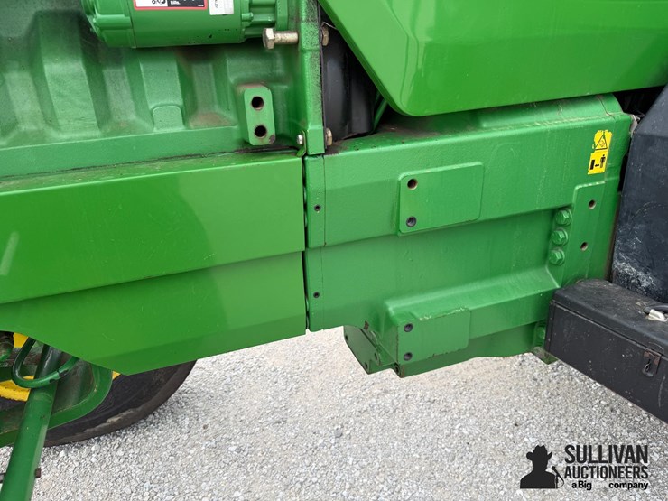 1996-john-deere-8300-image-19