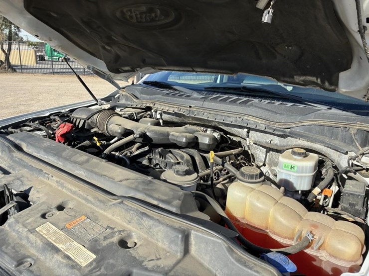 2018-ford-f550-xlt-image-9