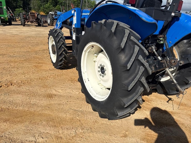 new-holland-45-image-9