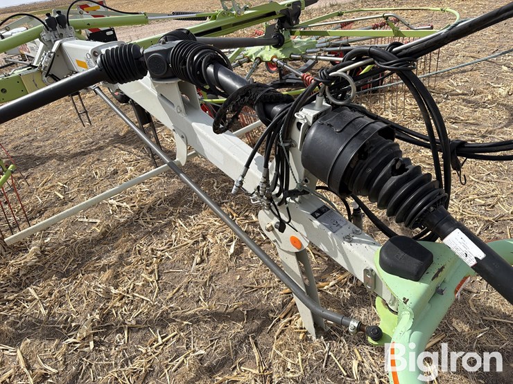 2015-claas-liner-2900-image-11