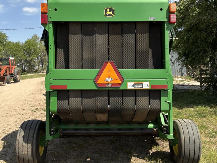 2005-john-deere-567-image-6