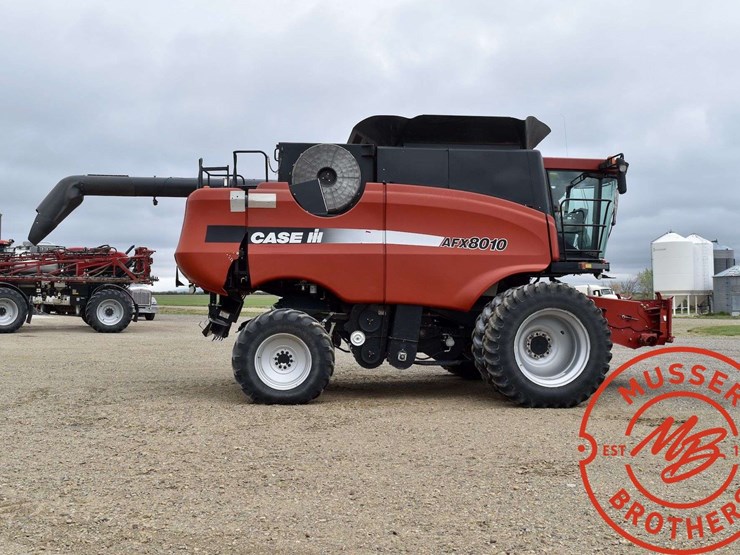2005-case-ih-8010-image-12