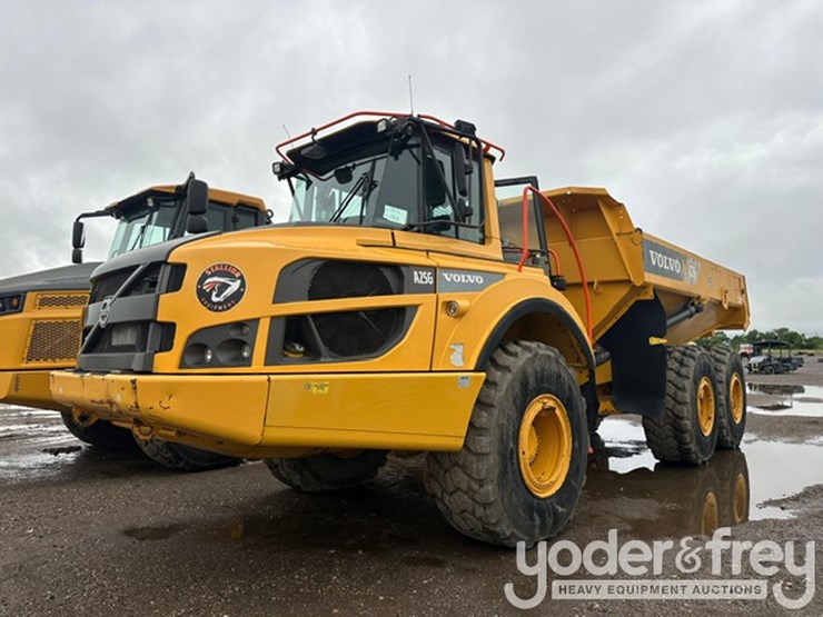 2022-volvo-a25g-image-1