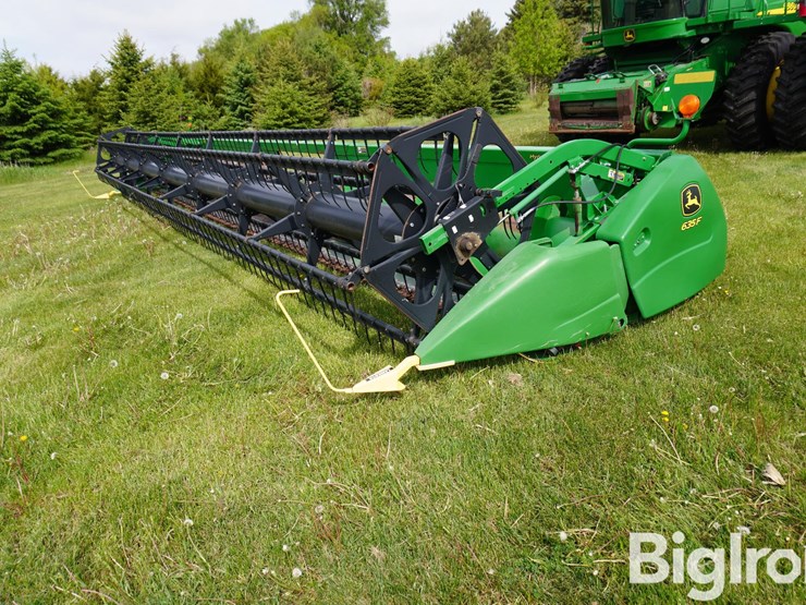 2013-john-deere-635f-image-1