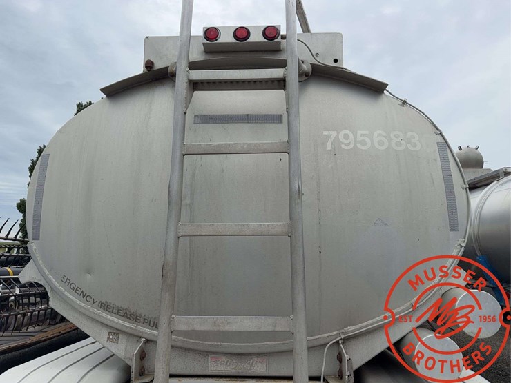1979-fruehauf-trailer-image-11